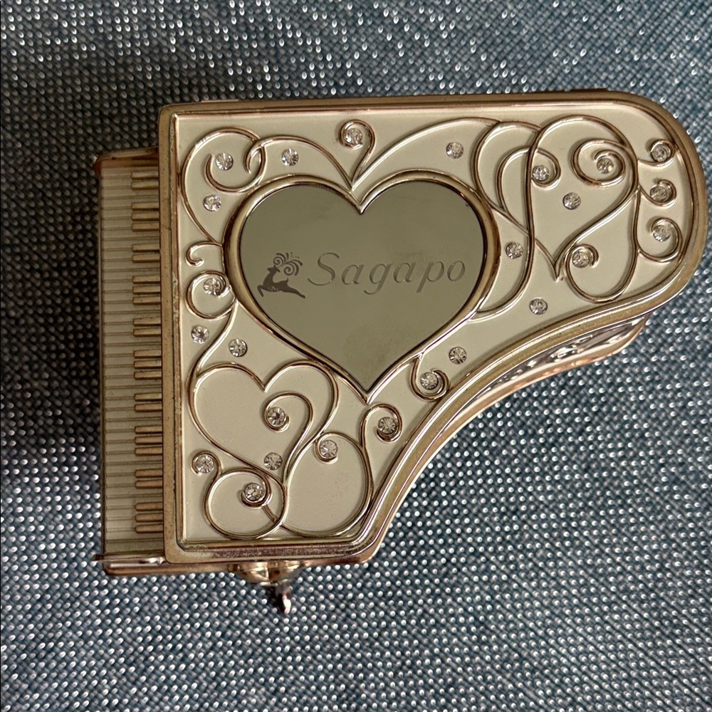 Things Remembered Gold and Silver Heart Music Box